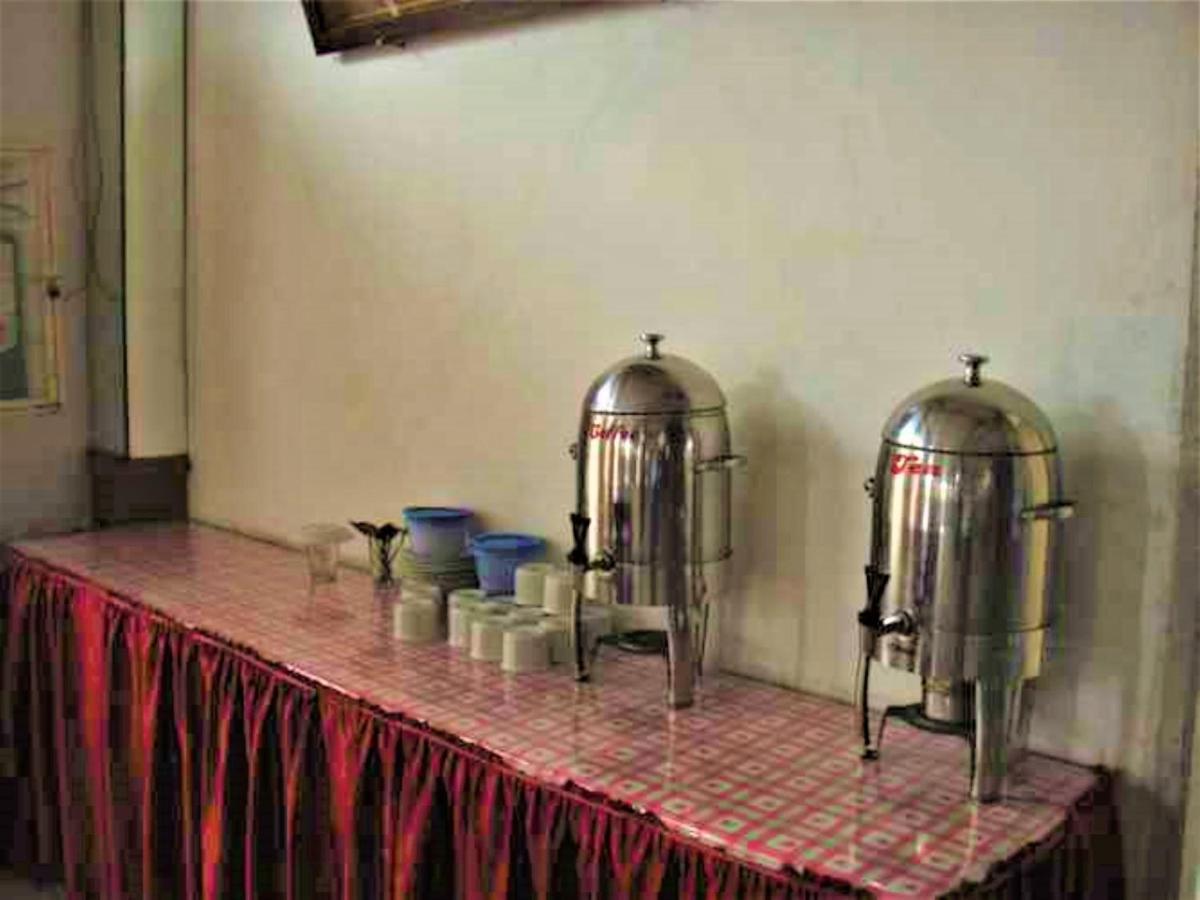 Hotel Asia Букиттинги Экстерьер фото