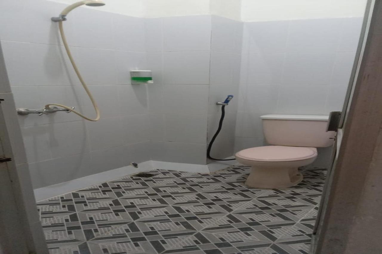 Hotel Asia Букиттинги Экстерьер фото