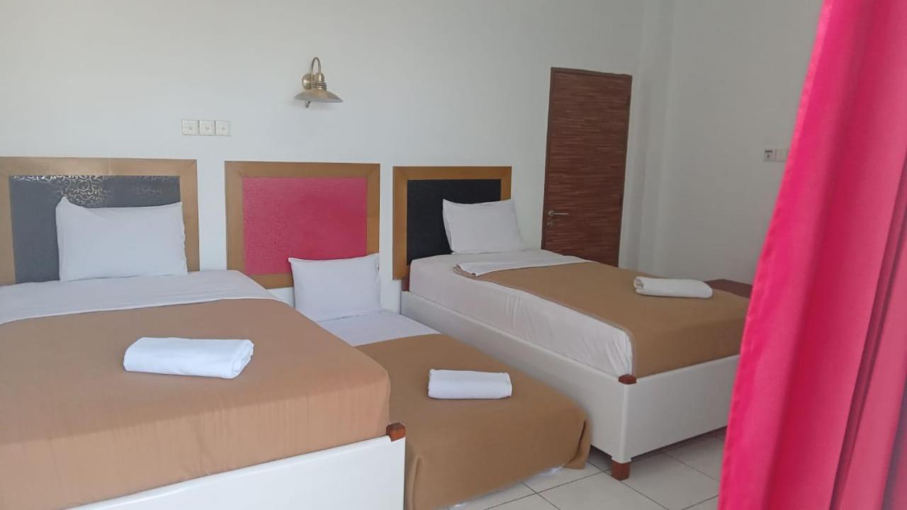Hotel Asia Букиттинги Экстерьер фото