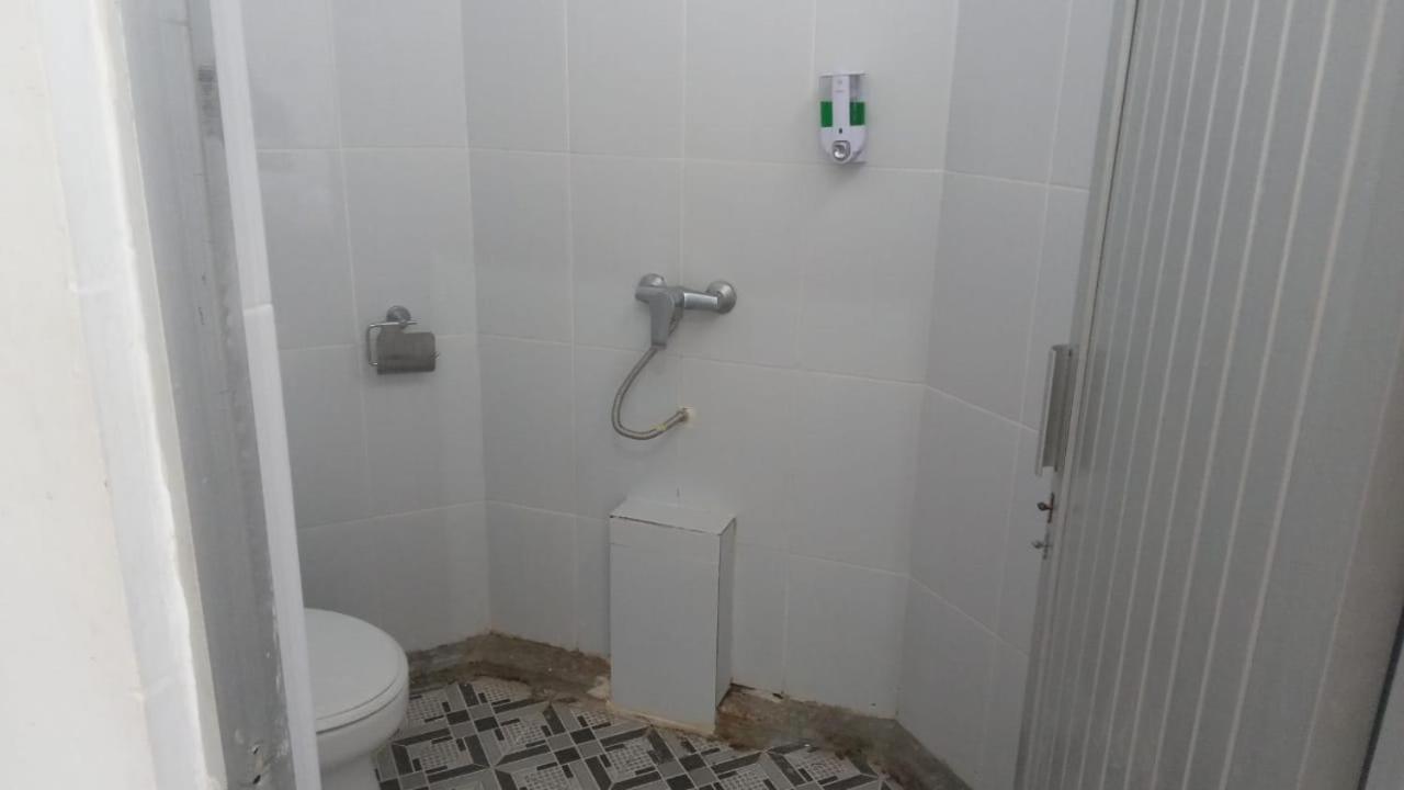 Hotel Asia Букиттинги Экстерьер фото