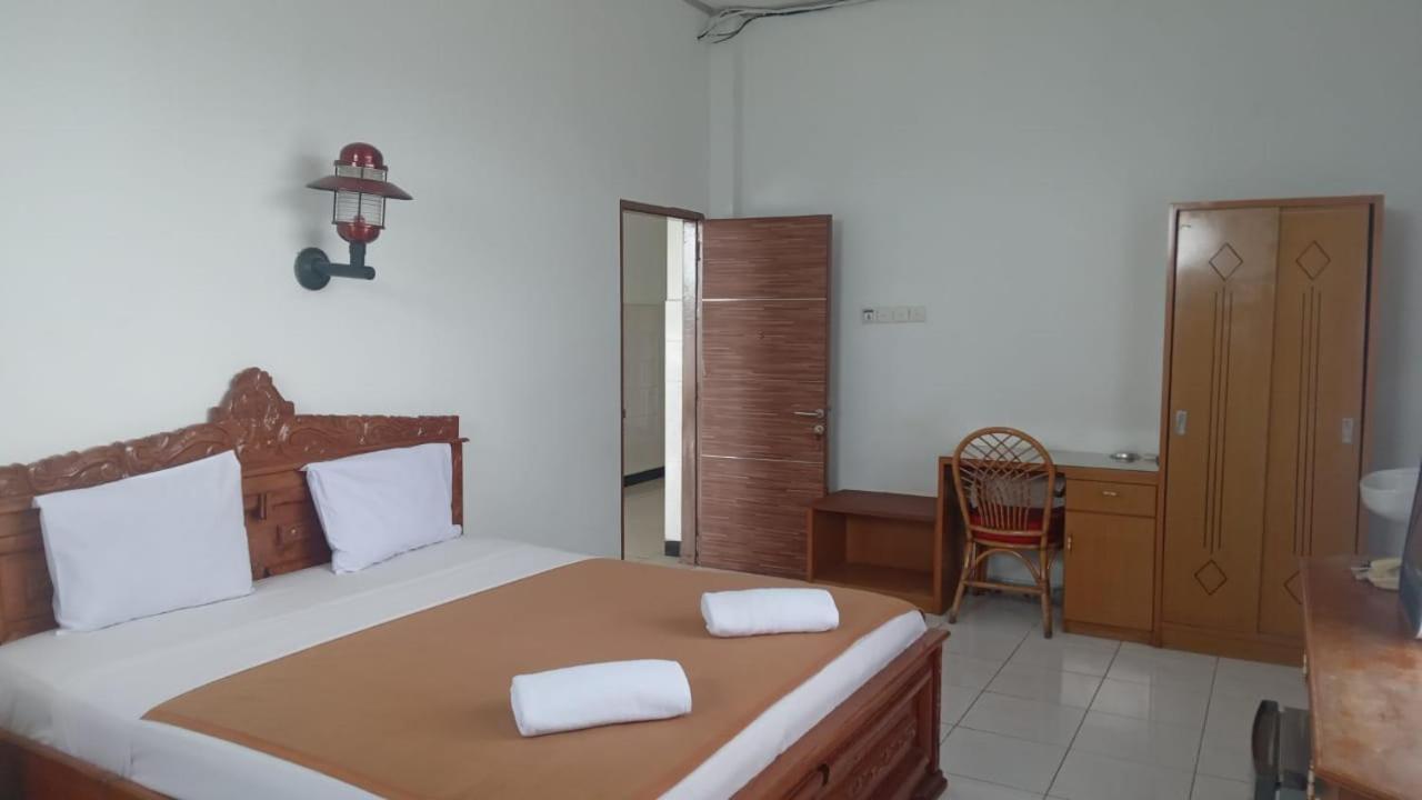 Hotel Asia Букиттинги Экстерьер фото
