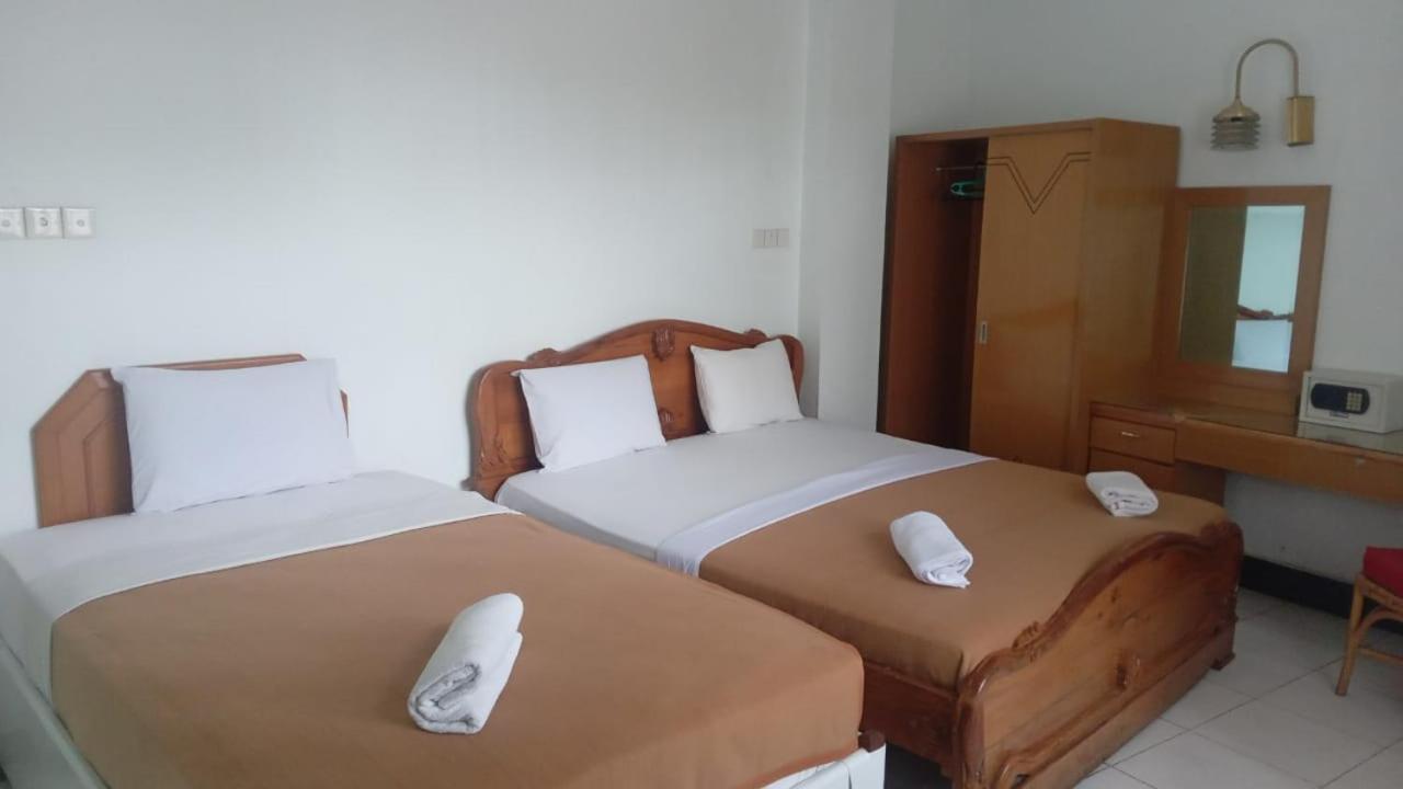 Hotel Asia Букиттинги Экстерьер фото