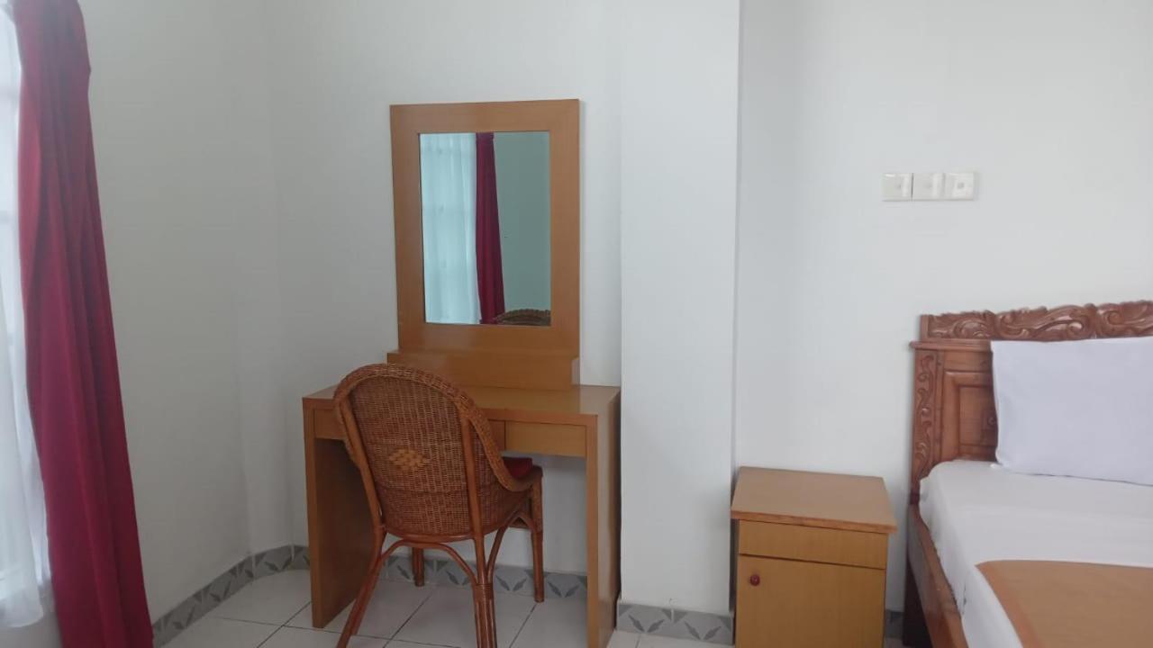 Hotel Asia Букиттинги Экстерьер фото
